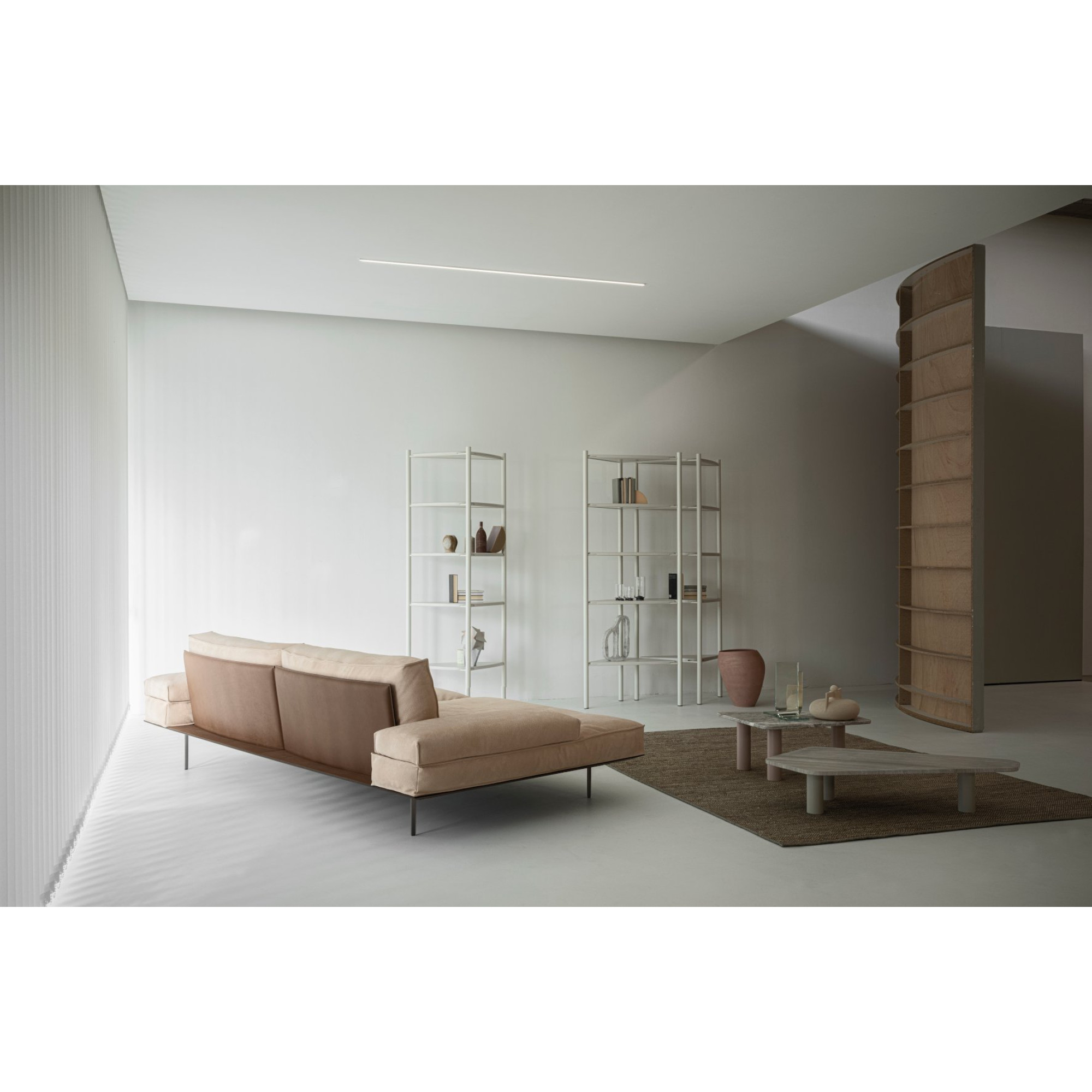 VOGUE LINEARE | Divani Lineari | Divani e poltrone | CIERRE 1972 ...