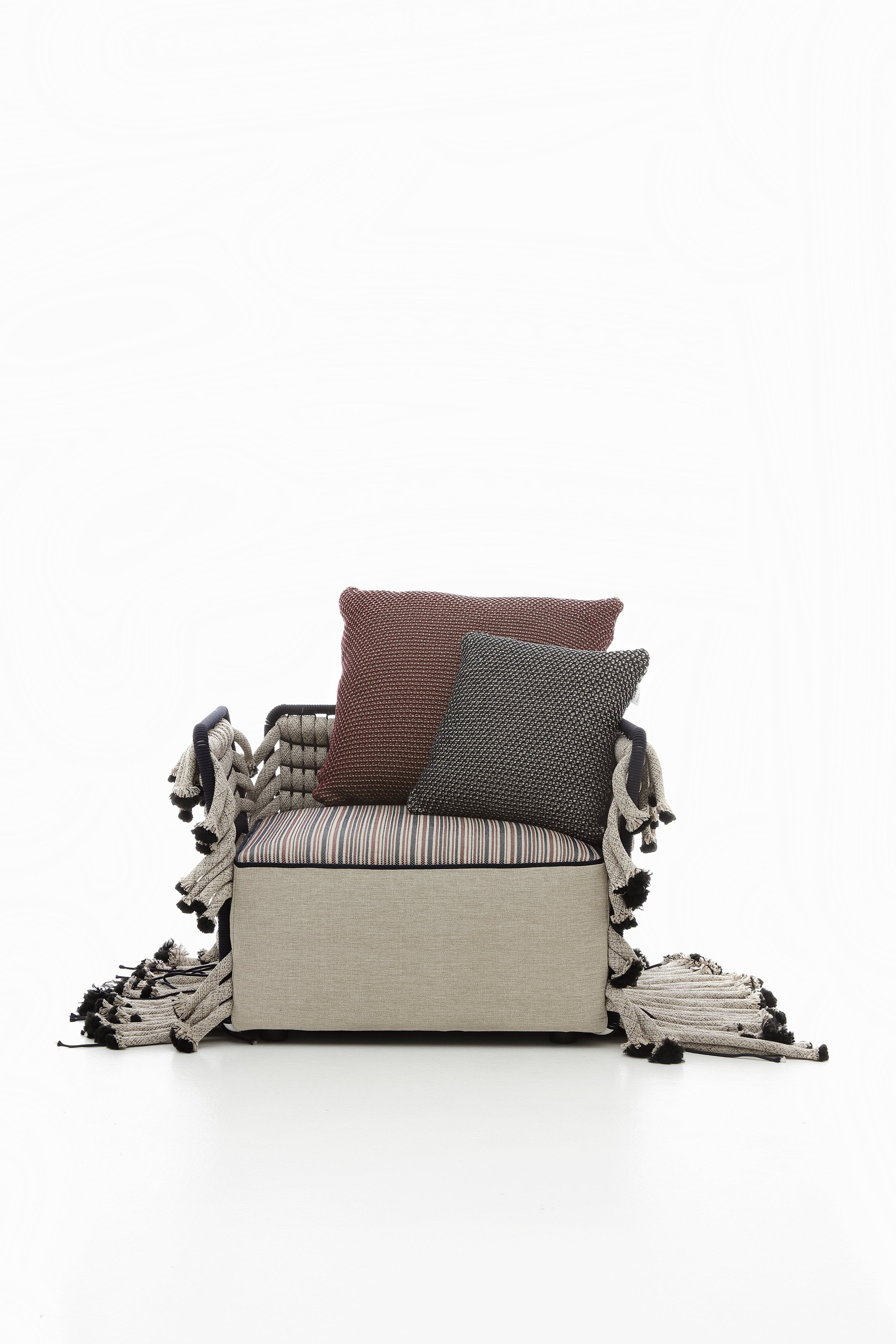 BRIQUE POLTRONA | Poltrone | Divani e poltrone | NODO ITALIA - Masonionline